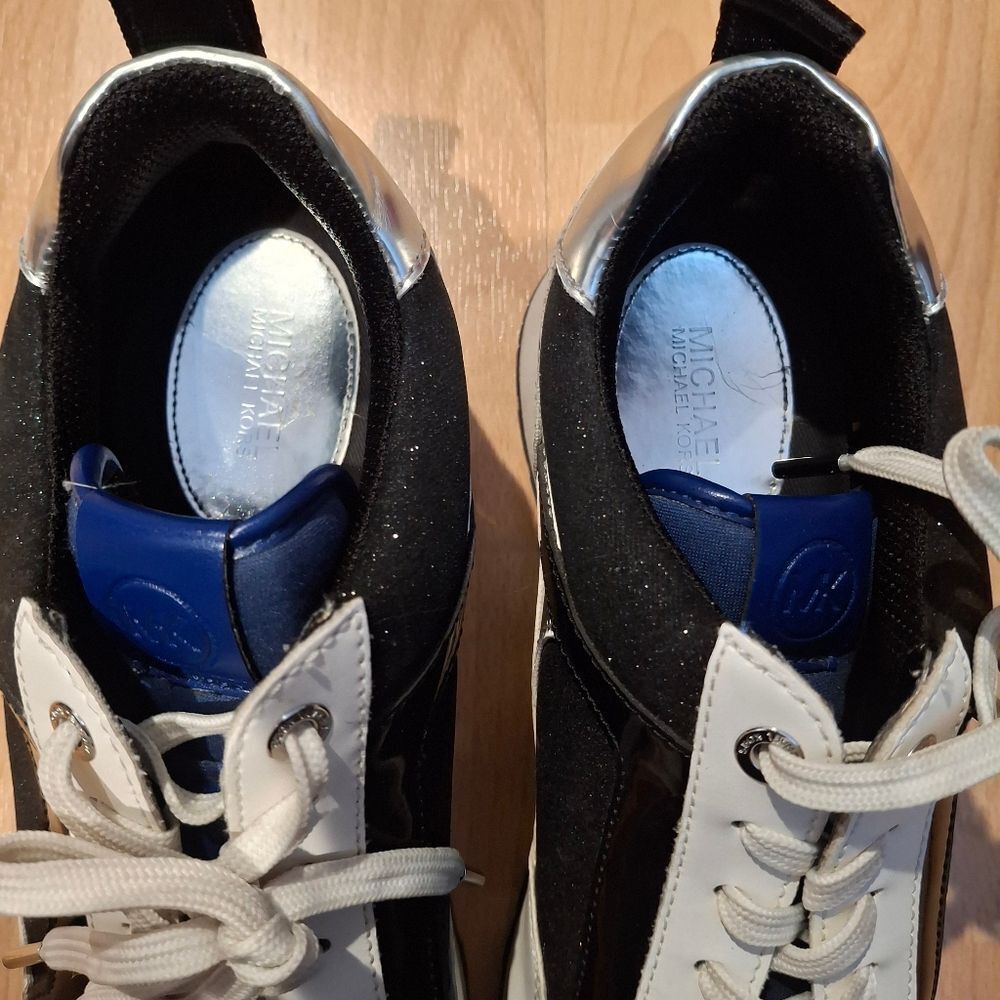 Michael Kors Sparkling Sneakers - Picture 5 of 13